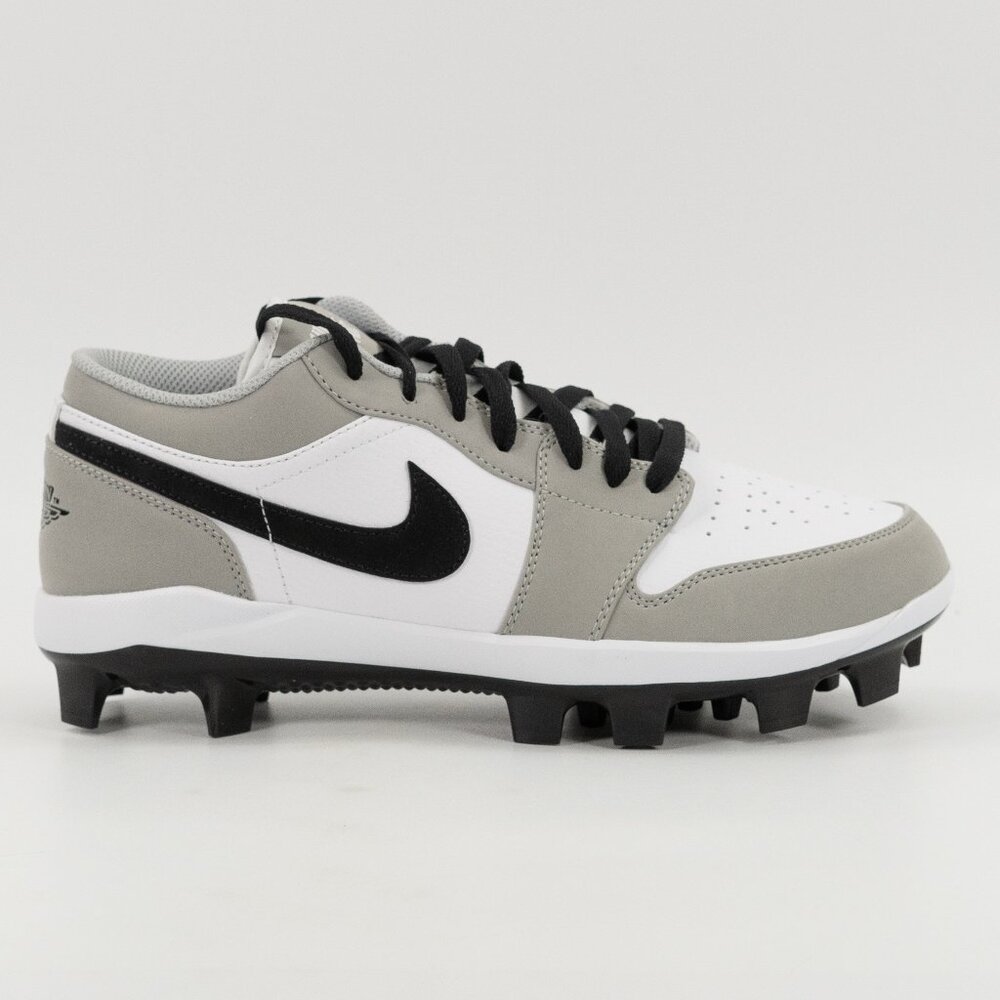 Air Jordan 1 Retro MCS Low 'Light Smoke Grey' CJ8524-012 Baseball Cleats size 9